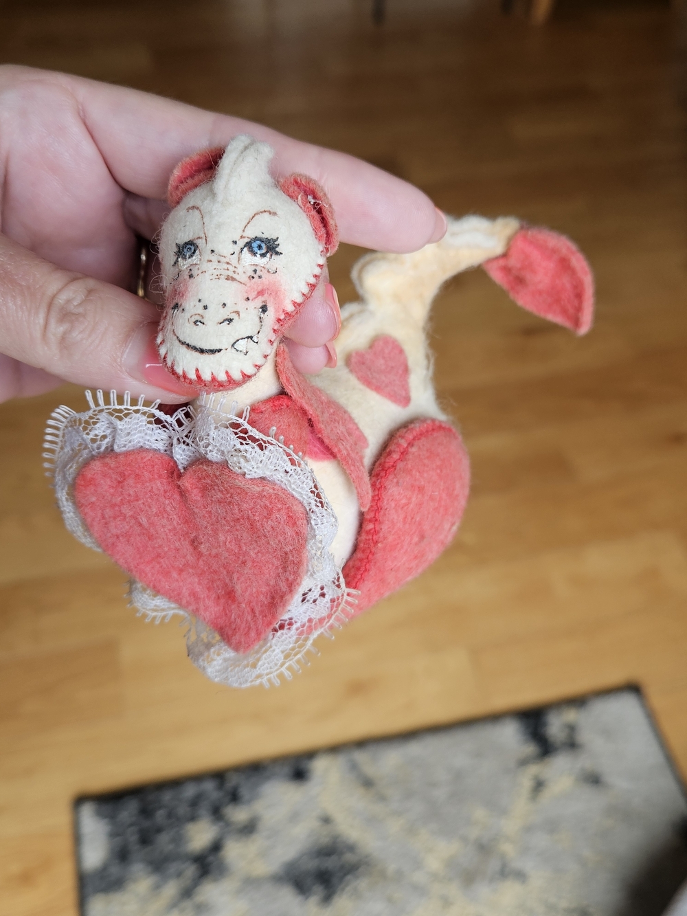 RARE Adorable Annalee Valentine's Day Dragon Dinosaur 1990 Holiday Decor